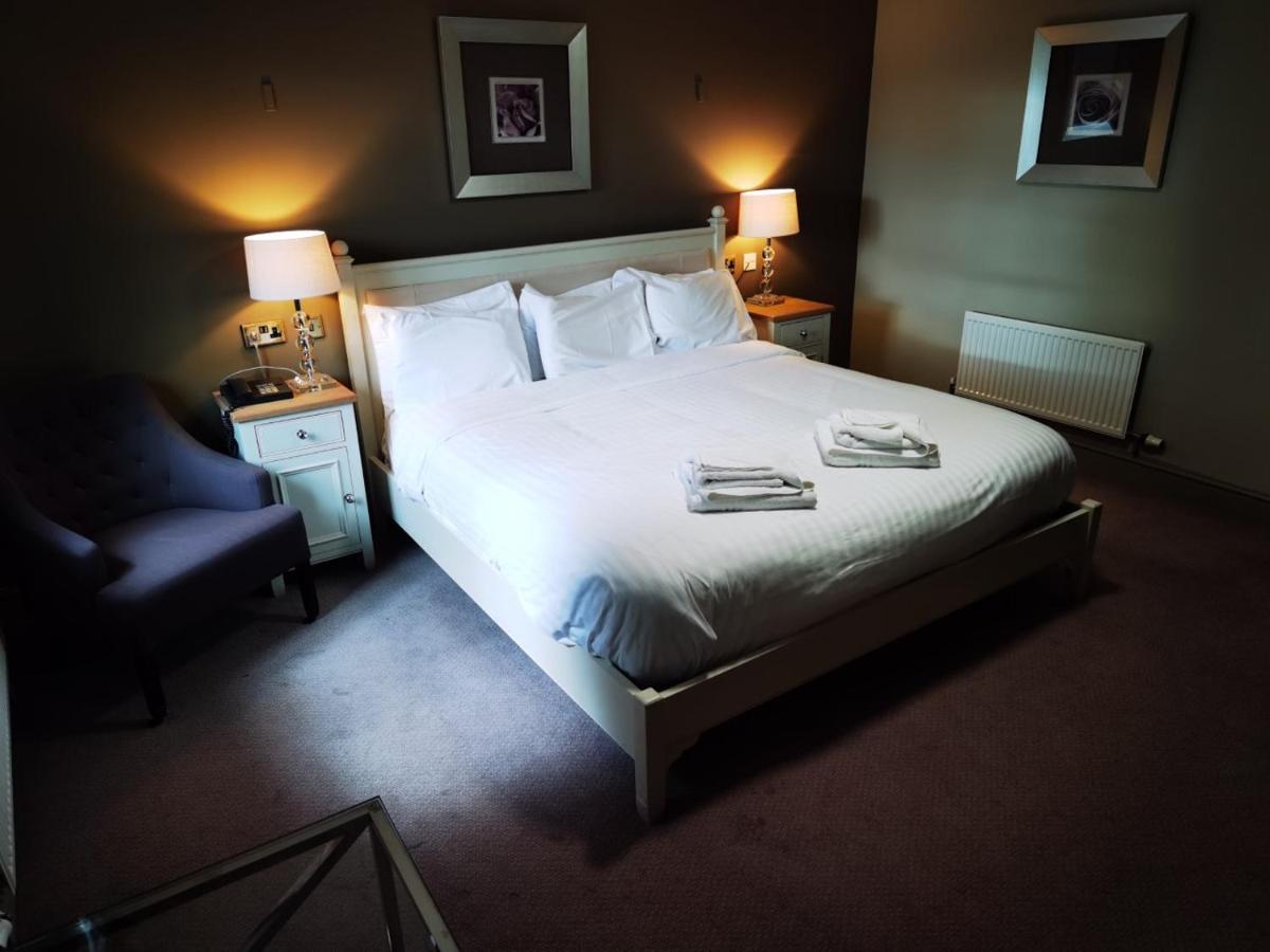 Marsh Farm Hotel Swindon Eksteriør bilde