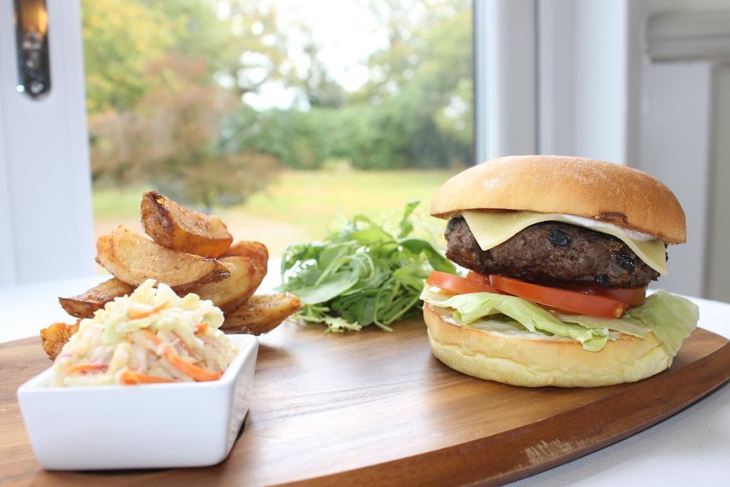 Marsh Farm Hotel Swindon Eksteriør bilde