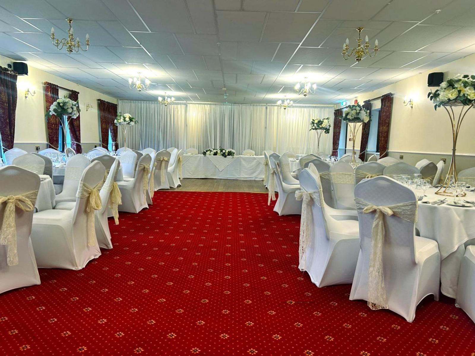 Marsh Farm Hotel Swindon Eksteriør bilde