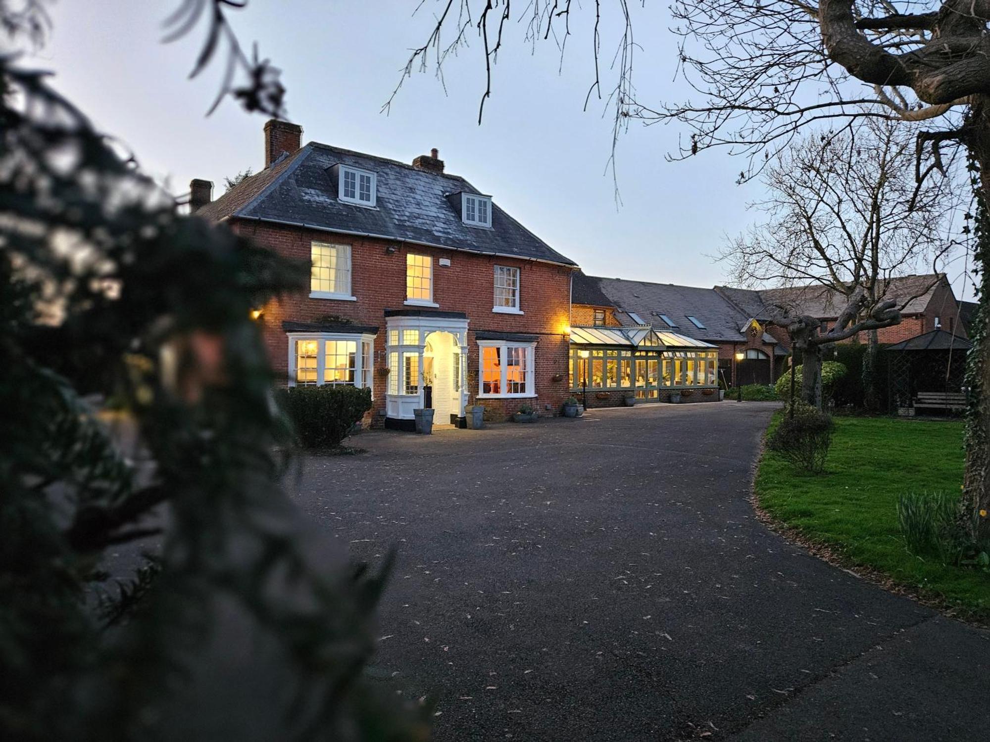 Marsh Farm Hotel Swindon Eksteriør bilde